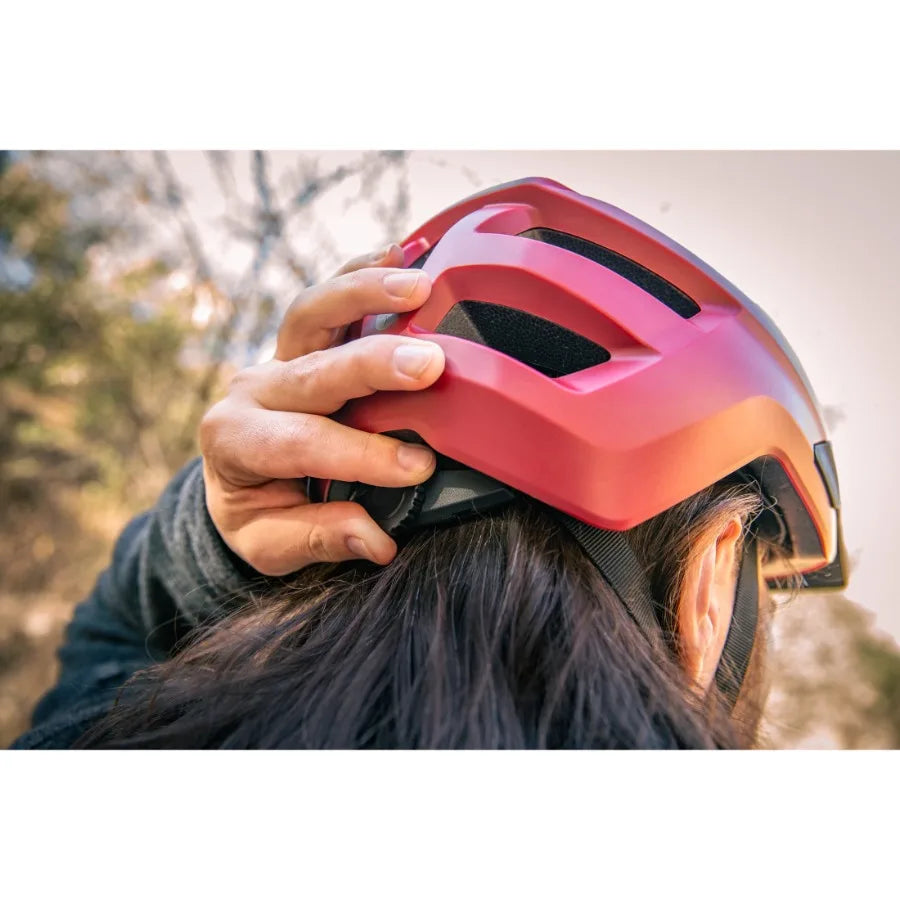 Axum Adult Unisex Mountain Bike Helmet Red