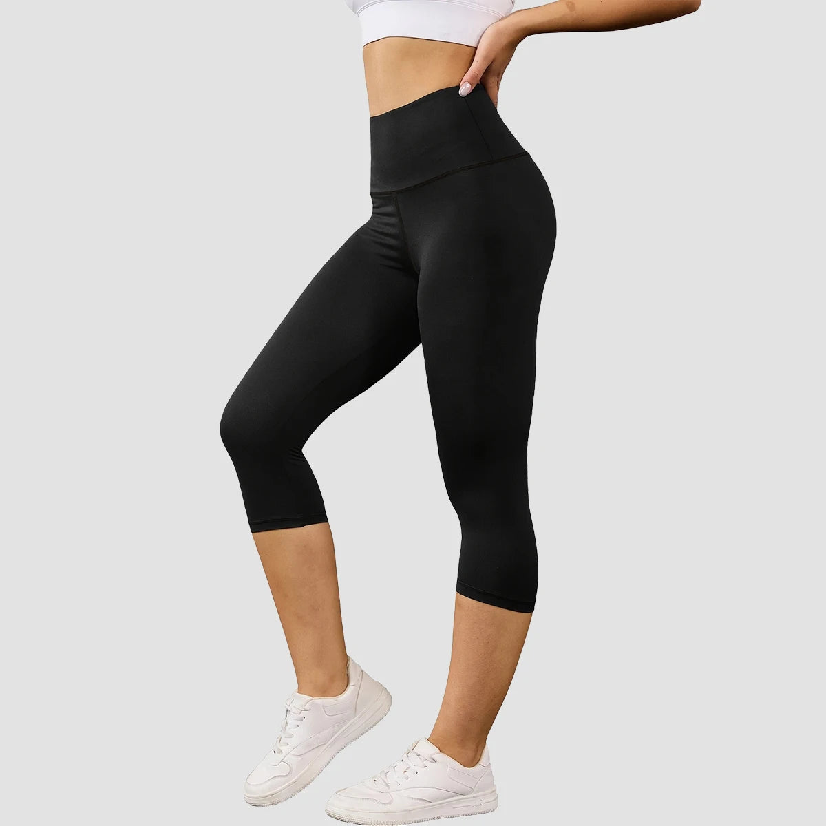Women's High Waisted White Leggings Knee-Length Yoga Pants Stretchy  Breathable for Workout, Running, and Daily Casual Wear
